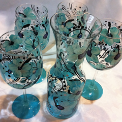ZEBRA CARAFE AND WINE GLASS SET of 4 glasses
