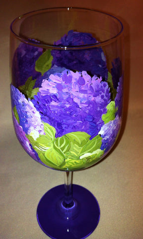 HYDRANGEA WINE GLASS