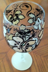 PURPLE HIBISCUS WINE GLASS