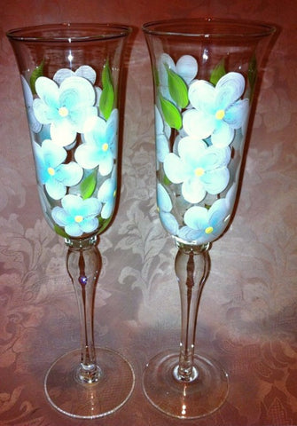 BRIDE & GROOM HYDRANGEA TOASTING FLUTES