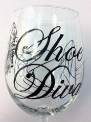 SHOE DIVA WINE GLASS
