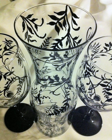 TINY VINE CARAFE AND WINE GLASS SET of 2 glasses