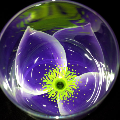 PURPLE FLOWER WINE GLASS